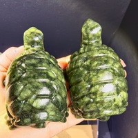 Pas cher Prix Sculpté À La Main Artisanat Xiuyu Serpentine Jade Tortue Cristal Sculptures Animaux Reiki Tortue Fengshui Ornements