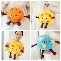 Coussin en peluche créatif super doux Lune et Terre, décoration d'intérieur, jouet en peluche personnalisé Terre et Lune, oreiller planète en coton PP