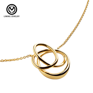 AN087 Collier pendentif triple cercle entrelacé en argent sterling 925 pour femme, design simple et créatif, cadeaux pour la Saint-Valentin et la fête des mères - Product Image 1