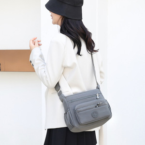 Sac à bandoulière simple et élégant en toile pour femmes, tendance transfrontalière, tissu Oxford, plusieurs compartiments, sac décontracté - Product Image 3