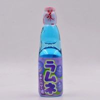 Vente en gros Ramune exotique Soda aux fruits Japon Boissons gazeuses Boisson gazeuse Boissons gazeuses boissons exotiques gazeuses