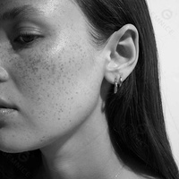 Produk penjualan terlaris perak 925 anting-anting CZ batu permata merah perhiasan cantik 2024
