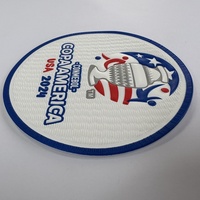 Écussons de marque de football personnalisés, étiquettes en caoutchouc TPU 3D en relief, patchs en silicone souple pour vêtements, patchs en silicone pour vêtements