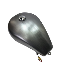 מיכל דלק כסוף עבור <span class=keywords><strong>HONDA</strong></span> VT750 SHADOW750 1997-2003 - Product Image 4