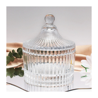 Pots à bougies en verre de stockage de cadeaux de bonbons géo découpés ronds côtelés de luxe vides et personnalisés avec couvercle en verre
