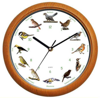 12 Zoll Rustikale Quarz-Vogelgesang-Musikalische Plastik-Wanduhr mit Zeigeranzeige und Vogelgeräusch-Alarm