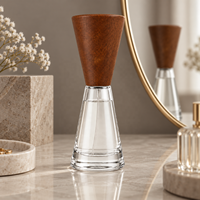Flacon pulvérisateur de parfum en verre conique transparent de 15 ml avec bouchon en bois de noyer, atomiseur de parfum conique, flacon vide pour emballage cosmétique