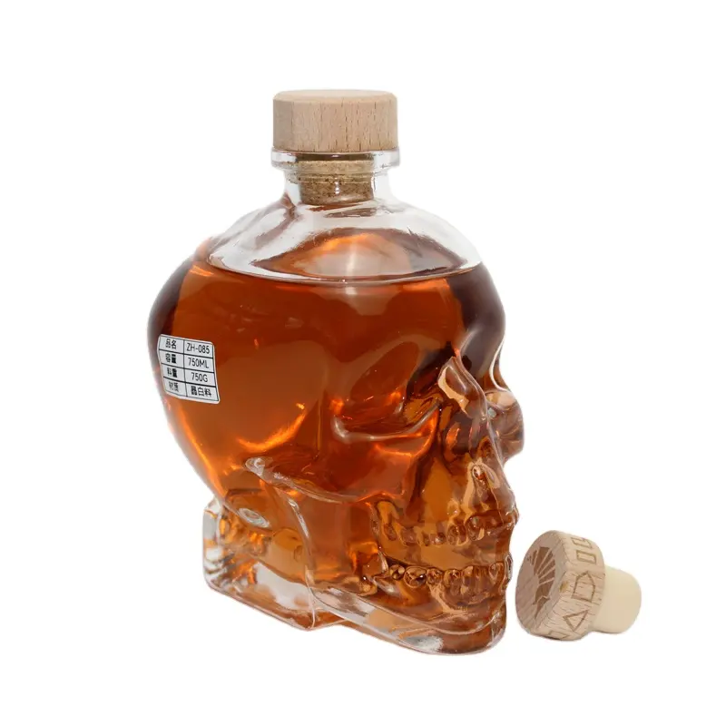 Skull Shape Bottle Vodka Bottle Factory Direct Sales 750ml Spirit Vodka Glass Bottle For Alcoholic Beverages