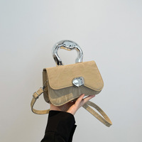 Bolso de mujer de diseño simple 2024 nueva moda popular mano conocimiento de embarque hombro pequeño bolso cuadrado