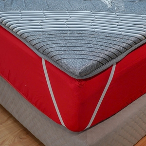 Surmatelas moderne écologique et respirant pour lit queen size hypo-allergénique pour les chambres à coucher à l'école Prix d'usine au Vietnam - Product Image 3