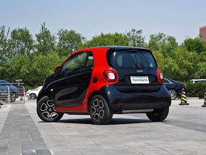 Smart Fortwo d'occasion <span class=keywords><strong>2015</strong></span> 1.0L Pure Hatchback avec boîte de vitesses automatique à 6 rapports, conduite à gauche, sièges en tissu, pour l'exportation - Product Image 5