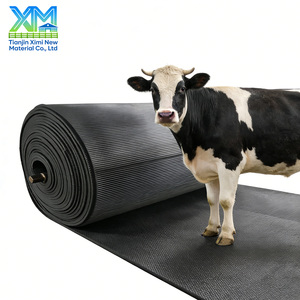 Tapis en caoutchouc à surface martelée de 2 mètres de large pour écuries, sols de clubs équestres, boxes de vaches, remorques à <span class=keywords><strong>chevaux</strong></span> et boxes de transport - Product Image 1