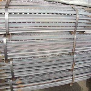 0.85lb/ft lumière Cloutés T Post sans chat aucune <span class=keywords><strong>peinture</strong></span> T Post pour clôture anti-érosion soutien - Product Image 1