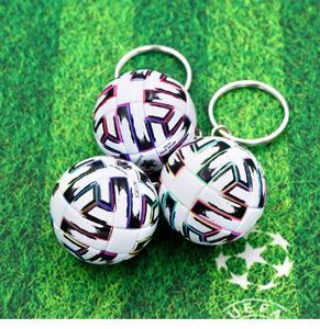 Vente en gros de porte-clés en métal 3D mini créatif en forme de ballon de football - Décoration de mode écologique - Product Image 5