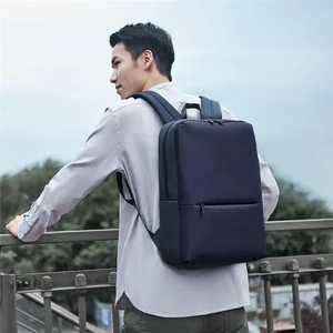 Mochila ejecutiva clásica original Xiaomi 2 negra de 18L, resistente al agua de 4 niveles, apta para portátiles de 15.6 pulgadas, mochila escolar y de trabajo. - Product Image 5
