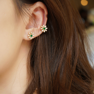 Aazuo 18K Fine Jewelry Solid Yellow Gold Natural <b>Emerald</b> Real Diamonds Fashion Flower <b>Stud</b> <b>Earrings</b> Gift For Ladies Daily Wear - Product Image 6