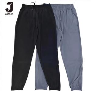 <span class=keywords><strong>Tuta</strong></span> Sportiva <span class=keywords><strong>da</strong></span> <span class=keywords><strong>Calcio</strong></span> Jorsen 2026 OEM <span class=keywords><strong>da</strong></span> <span class=keywords><strong>Uomo</strong></span>, Set 2 Pezzi Autunnale per Corsa, Fitness e Jogging, Abbigliamento <span class=keywords><strong>da</strong></span> Allenamento - Product Image 3