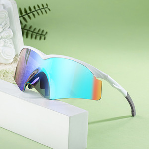Lunettes de soleil de cyclisme C3 à monture noire et film bleu, protection UV400, polarisées, coupe-vent, monture en plastique et métal, lunettes de sport pour hommes - Product Image 1