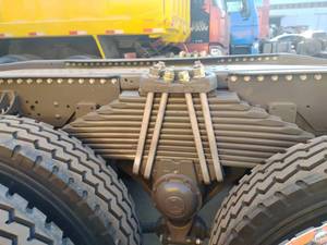 Camion <span class=keywords><strong>tracteur</strong></span> d'occasion HO-WO X3000 6x4 RHD LHD avec climatisation, moteur Weichai remis à neuf, transport routier durable, capacité de remorquage 60 tonnes, abordable - Product Image 4