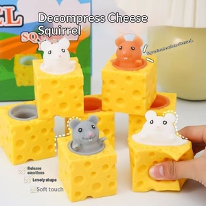 Juguete Antiestrés de Ratón de Queso TPR - Juguete Sensorial de Rata Divertida que Salta, Suave y Blandito para Niños y Adultos - Product Image 5