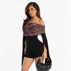 จั๊มสูทขาสั้นพิมพ์ลายเสือชีตาห์สำหรับผู้หญิง คอลเลคชั่น 2026 แบบเปิดไหล่ เอวสูง แขนจับจีบ เหมาะสำหรับงานปาร์ตี้และคลับ - Product Image 2