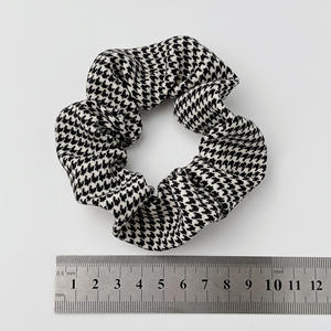 Chouchous pour cheveux tendance beige champagne, élastiques pour queue de cheval, pour femmes, avec motifs <span class=keywords><strong>noir</strong></span> et <span class=keywords><strong>blanc</strong></span>, imprimé zèbre et à carreaux - Product Image 6