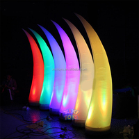 Décorations LED personnalisées pour événements de fête Tubes de colonne à cornes à Led gonflables Décorations de scène de concert Piliers de cônes à LED gonflables