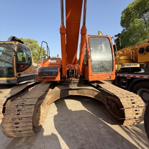 Gran oferta Excavadora retroexcavadora Doosan coreana usada de 29-31 toneladas Venta caliente en Shanghai con componente de motor central - Product Image 2