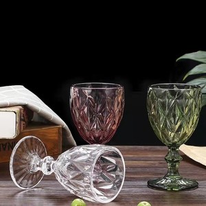 Verres <span class=keywords><strong>à</strong></span> vin en <span class=keywords><strong>verre</strong></span> coloré en gros, verres <span class=keywords><strong>à</strong></span> <span class=keywords><strong>eau</strong></span>, verres pressés bleus, verts, noirs, gobelets en plastique pour les événements festifs - Product Image 1