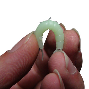 Señuelo de camarón brillante de 3 cm, cebo artificial de silicona para pesca en agua dulce y salada - Product Image 1