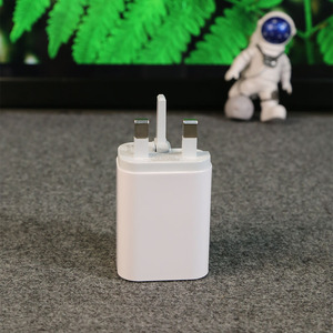 A809 gan pd65w מטען מטען USB רב-יציאה מטען קיר שקע, מובנה USB-A + C יציאות פלט מהיר מטען USB-C חדש לבן - Product Image 1