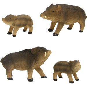 Ensemble de figurines de Noël de la famille du sanglier, 4 pièces, pour figurines de crèche de 7 à 11 cm, modèle 9006935099560 - Product Image 1