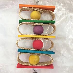 ของเล่นนกแก้วทำจากไม้พร้อมหลอดข้าวสาลีสำหรับเคี้ยวของเล่นทรงสี่เหลี่ยมดีไซน์คลาสสิกสำหรับกรงนกขนาดเล็กนกนกนกฟินช์มินาห์ - Product Image 3