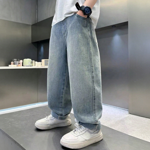 Vente en gros de pantalons en jean amples pour garçons de 4 à 7 ans, jeans vintage bleus à jambes larges, broderie de dessins animés, bas décontractés pour enfants - Product Image 2