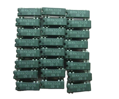 Integrated low noise operation amplifier MN3008 DIP-8