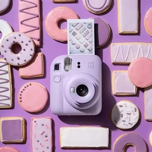 <span class=keywords><strong>Appareil</strong></span> <span class=keywords><strong>photo</strong></span> instantané Fujifilm Instax Mini 12 blanc avec accessoires, très demandé - Product Image 2