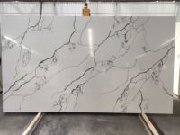 Dalles de Pierre de Quartz Artificiel Polie Calacatta Blanche Chinoise de Très Grande Taille pour Comptoir de Cuisine, Prix de Gros