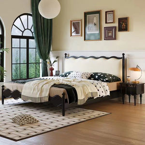 <span class=keywords><strong>Letto</strong></span> in Stile Americano con Testiera Imbottita |   Design Retrò a Onde |   Legno Ingegnerizzato |   Durevole ed ecologico | - Product Image 1