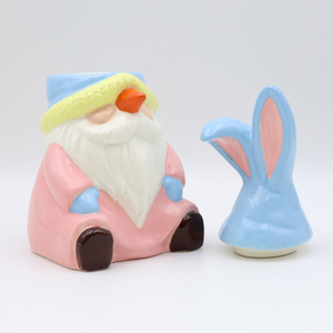 Tùy Chỉnh Bán Buôn Dễ Thương Thiết Kế Thực Phẩm Lưu Trữ Container Gốm Phục Sinh Trang Trí Nội Thất Lùn Kẹo Jar Sứ Gnome Cookie Jar Với Nắp - Product Image 6