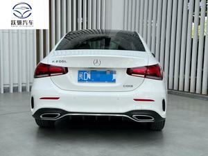 Offre Spéciale – <span class=keywords><strong>Mercedes</strong></span>-Benz Classe A 2021 d'occasion, berline <span class=keywords><strong>4</strong></span> portes 5 places, essence, intérieur noir, fabriquée en Chine - Product Image 5