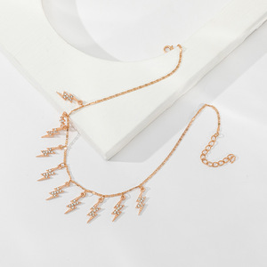 Collier pendentif éclair en alliage de zinc avec zircone cubique sertie pavé, bijoux de fête unisexe - Product Image 1