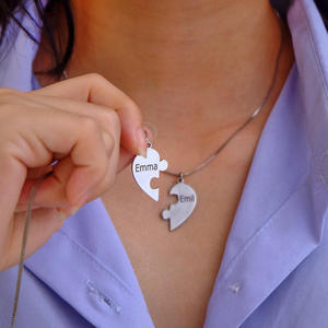 <span class=keywords><strong>Hot</strong></span> Romantique Plaqué Or En Acier Inoxydable Lien Chaîne Pendentif Ras Du Cou Colliers Style Classique pour Maman Fils Fille - Product Image 2