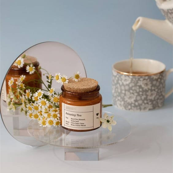 สีน้ำตาล