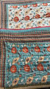 Juego de cama de gasa de algodón orgánico de calidad superior, edredón hecho a mano Reversible Razai HandBlock impreso Patchwork Warm HomeQuilt - Product Image 6