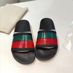 Sandalias Planas a Rayas de Diseño de Lujo para Mujer 2026, Pantuflas de Alta Gama para Exteriores, Sandalias de Moda al por Mayor - Product Image 5