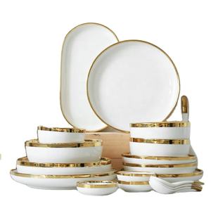 Vajilla Nórdica con Borde Dorado, Platos de Cerámica de Primera Calidad, Porcelana Blanca Perla vs. Vajilla de Cerámica para la Cena - Product Image 2