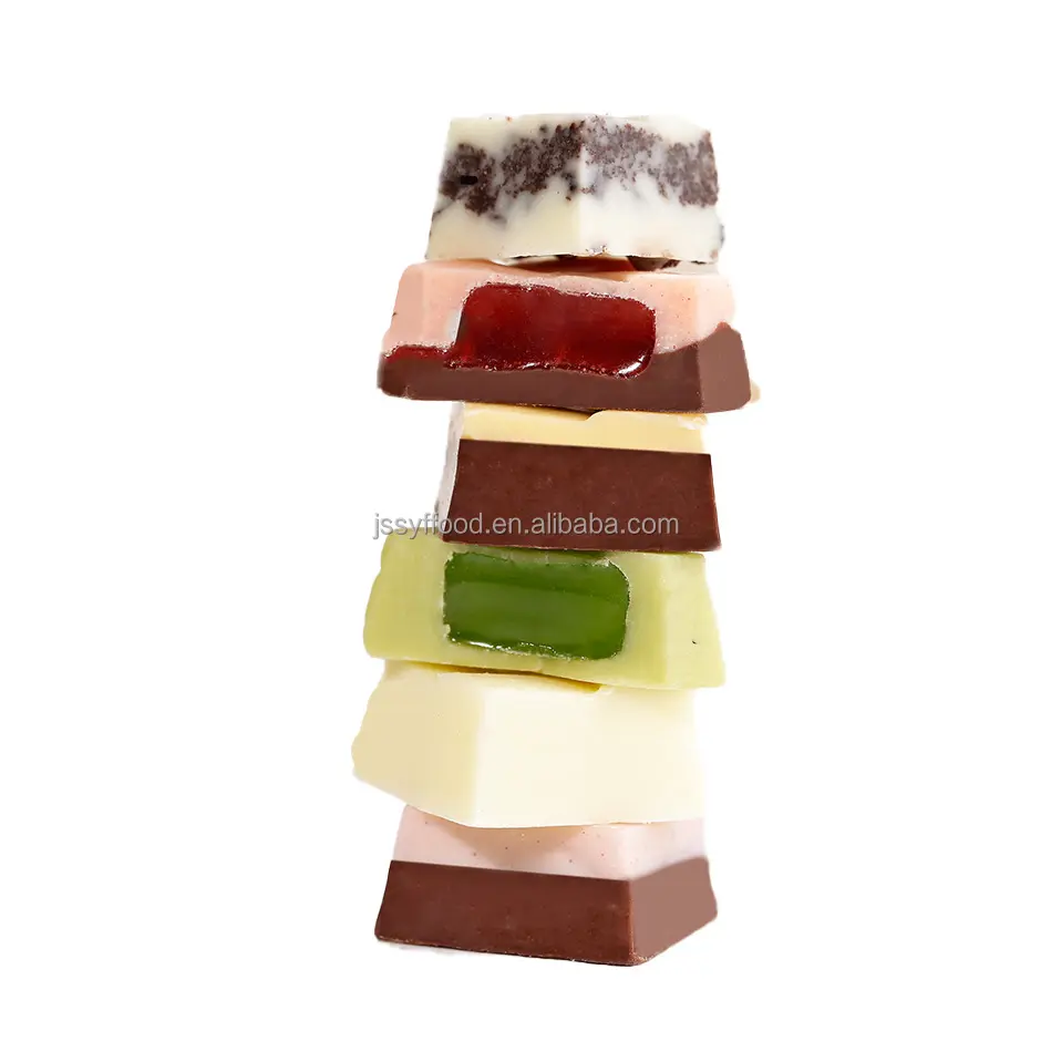 OEM/ODM Strawberry matcha cookie sandwich Compound chocolate with fruit Gummy candy