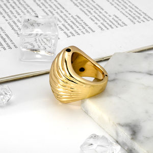 Anillo Grande de Latón de Alta Calidad con Diseño Turco Moderno para Fiestas y Compromisos - Product Image 3