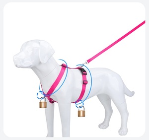 Harnais pour chien rembourré anti-traction en forme de H, en nylon réfléchissant, léger, écologique, à libération rapide, disponible en tailles S et M - Product Image 2