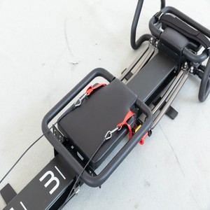 Mégaformer Pilates portable avec plateforme de mise en forme des abdominaux et des fessiers, qualité studio pour petits espaces de studio - Product Image 2